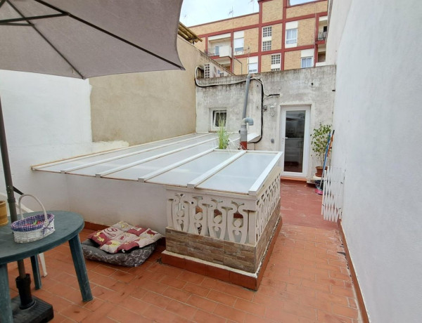 Chalet adosado en venta en Sants Patrons