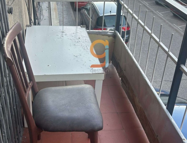 Piso en venta en avenida de portu