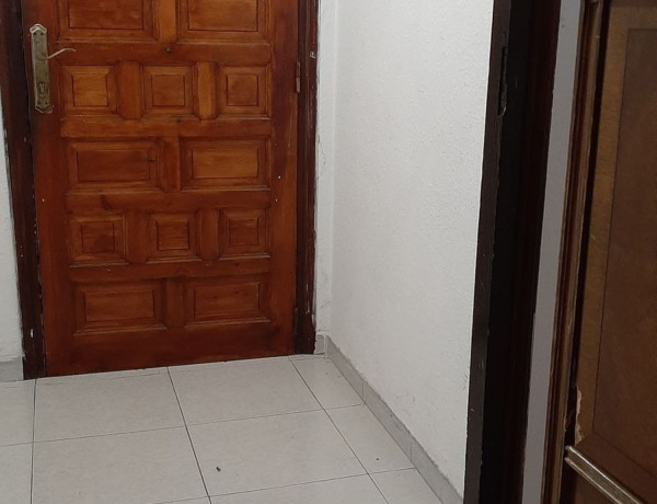 Piso en venta en Serafi Pitarra, 4