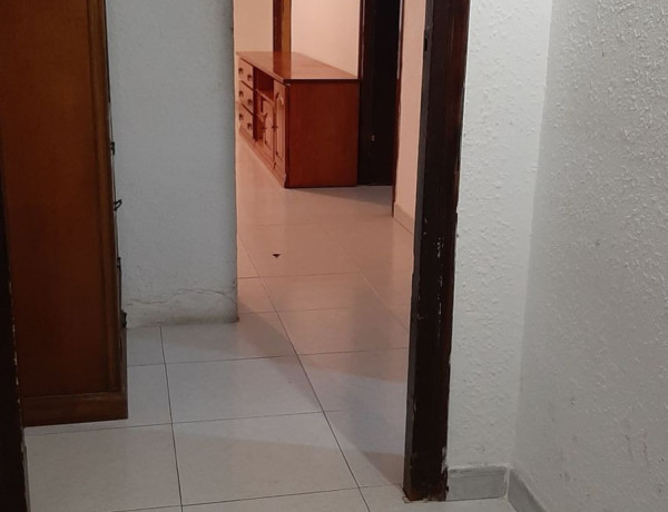 Piso en venta en Serafi Pitarra, 4