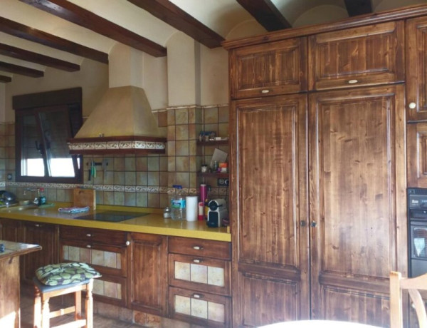 Country house For sell in Yecla in Murcia 