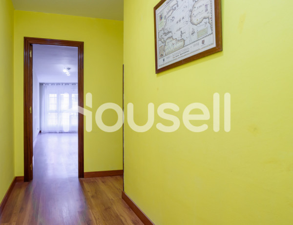 Piso en venta de 80 m² en Calle Puerto de Tarna, 33011 Oviedo (Asturias)