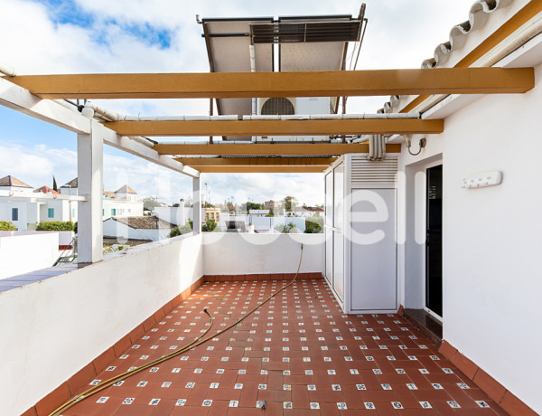 Casa en venta de 147 m² Calle Virgen de los Reyes, 41950 Castilleja de la Cuesta (Sevilla)