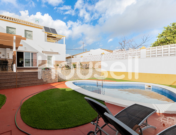 Casa en venta de 147 m² Calle Virgen de los Reyes, 41950 Castilleja de la Cuesta (Sevilla)