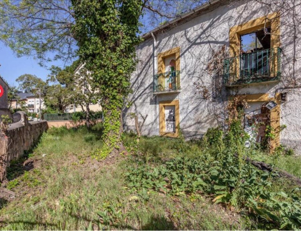 CASA A REHABILITAR  en venta en el centro de Collado Villalba