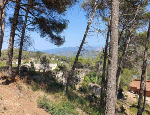 Urban land For sell in Corbera De Llobregat in Barcelona 