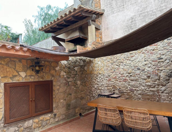 Country house For sell in Palamos in Girona 