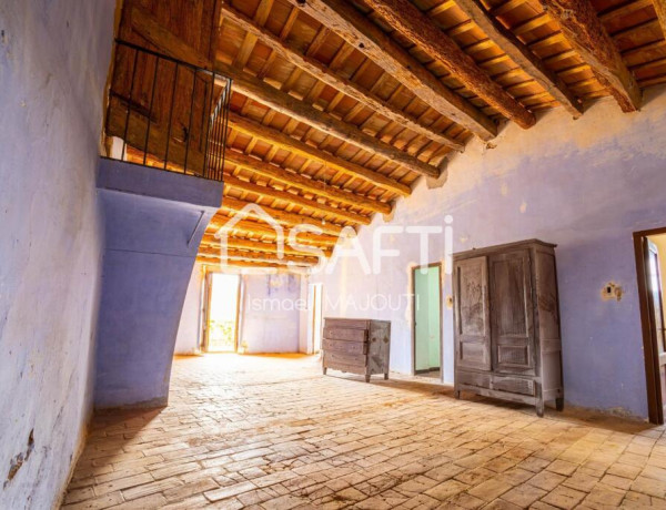 Masía de 8 habitaciones ideal para turismo rural en La Bisbal d’Empordà