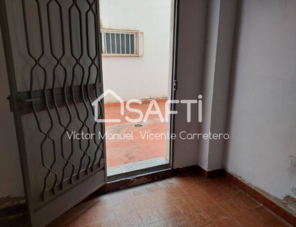 Commercial Premises For sell in Sagunto in Valencia 