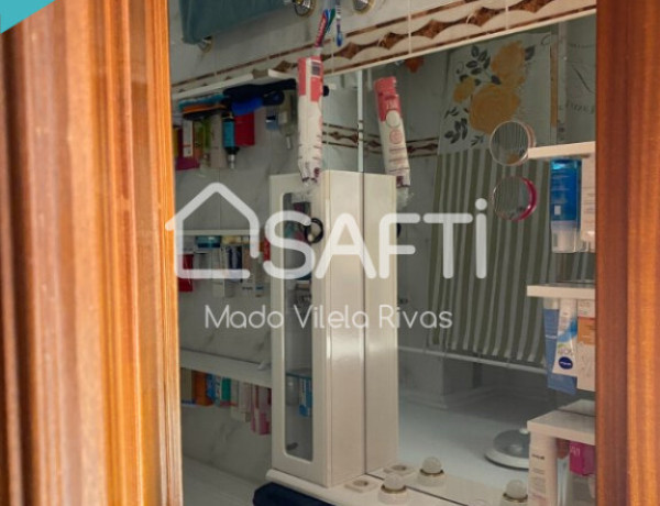 SAFTI VENDE PISO DE TRES HABITACIONES EN UNA QUINTA PLANTA CON ASCENSOR, GARAJE Y TRASTERO. EN AVD. DA FLORIDA EN VIGO.