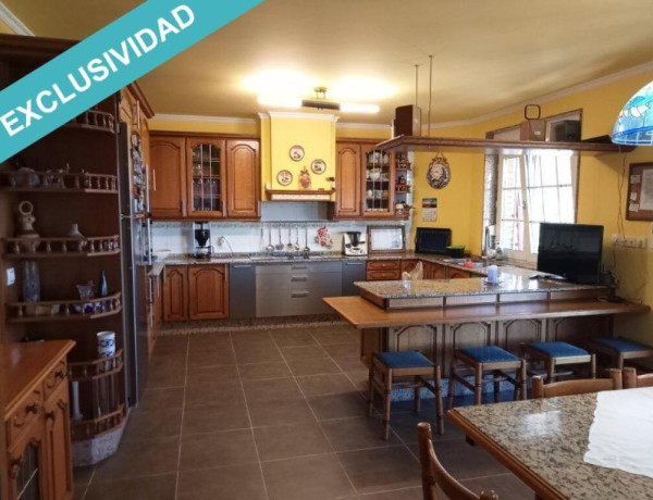 GRAN OPORTUNIDAD, excelente chalet en venta en Vilagarcia de Arousa