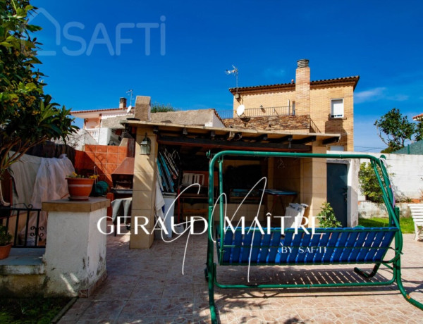 Casa de 2 habitaciones, jardin, garaje en Mas Oliva, Roses