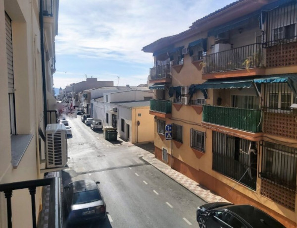 SE VENDE PISO CON PLAZA DE GARAJE EN MANCHA REAL