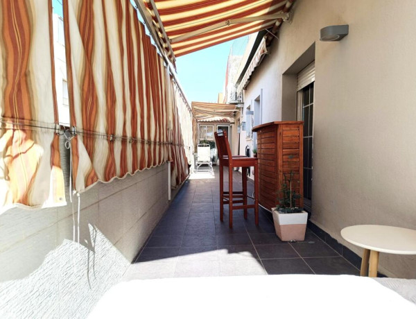 SE VENDE ÁTICO CON AMPLIA TERRAZA EN JAÉN CAPITAL