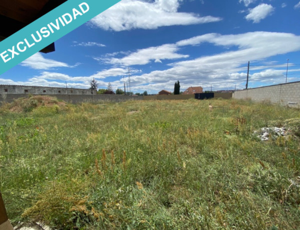 TERRENO URBANO A LA VENTA EN CARRETERA DE SANTANDER, VILLAQUILAMBRE