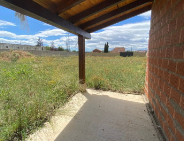 TERRENO URBANO A LA VENTA EN CARRETERA DE SANTANDER, VILLAQUILAMBRE