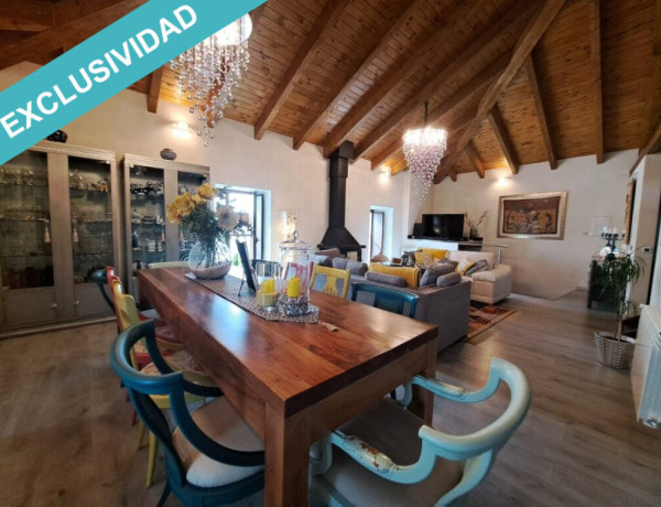 Chalet con jardín en campo- Ponferrada