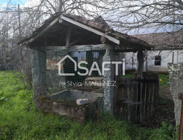 Country house For sell in Pesqueiras (Santa Mariña) in Pontevedra 