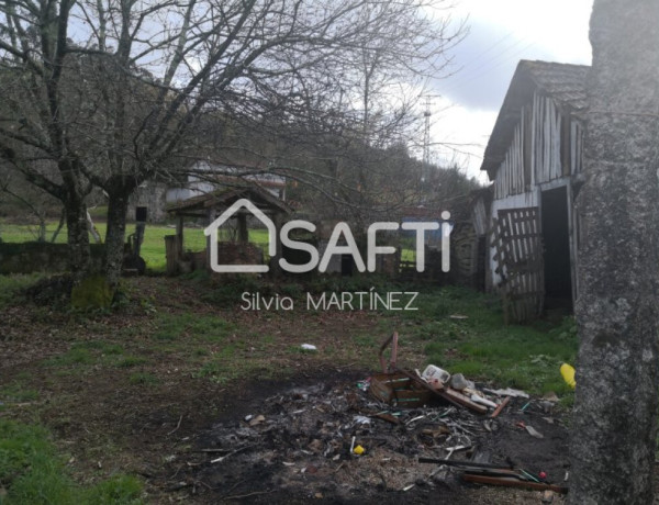 Country house For sell in Pesqueiras (Santa Mariña) in Pontevedra 