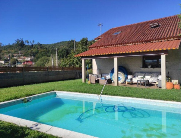 Se vende Casa / Chalet en Ribadetea  - Ponteareas ( Pontevedra)