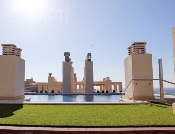 Ya he encontrado el piso que buscas a tan solo 100 metros de la playa con 2 plazas de parking !