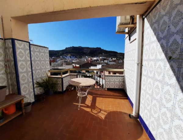 Espectacular piso con terraza en pleno centro de Sagunto.