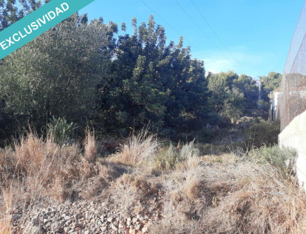 Terreno rústico con acciones de agua en excelente ubicación