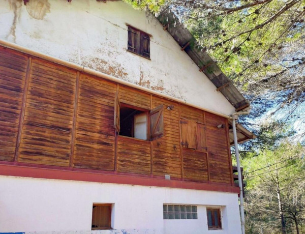 Chalet independiente con parcela de 990 metros