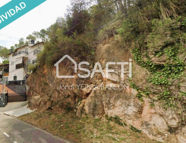 TERRENO RESIDENCIAL 688 m2 URB. LA SELVA NEGRA