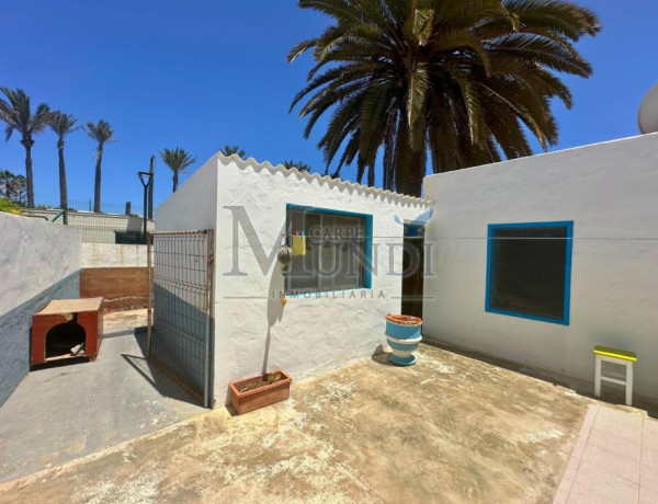 Casa-Chalet en Venta en Oliva, La Las Palmas