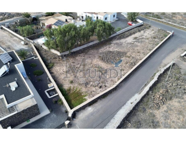 Plot For sell in Oliva, La in Las Palmas 