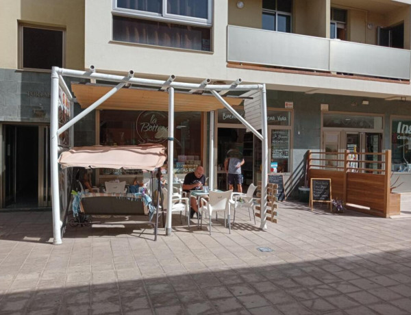 Commercial Premises For sell in Corralejo in Las Palmas 