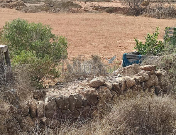 ¡OPORTUNIDAD! Terreno rústico en Paraje El Cuchillete