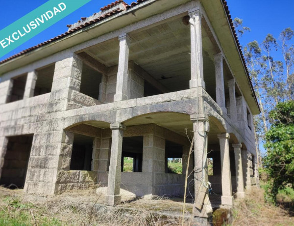 Urban land For sell in Santa Comba in Pontevedra 