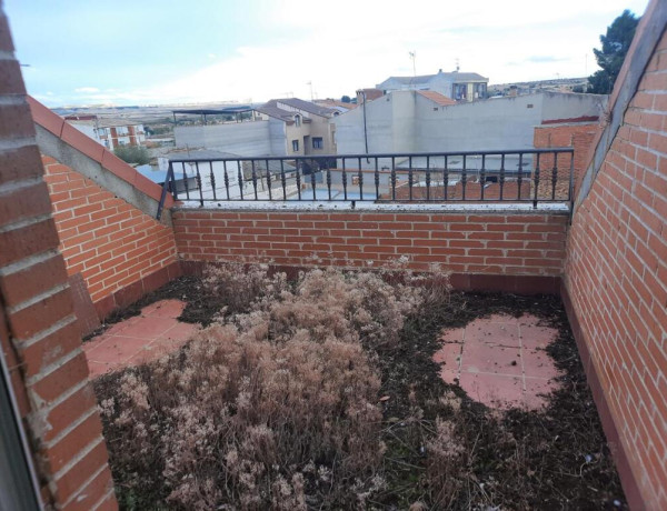 Residential building For sell in Villasequilla in Toledo 