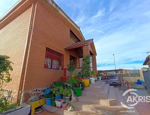 Casa / Chalet en venta en Huecas de 356 m2