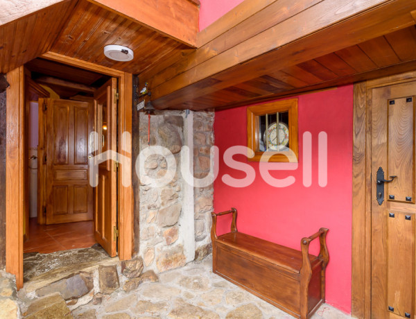 Casa en venta de 150 m² en Avenida Santianes 67, 33111 Teverga (Asturias)