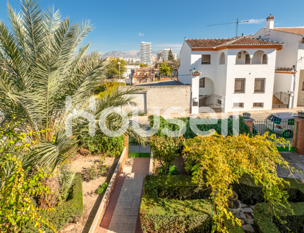 Casa en venta de 533 m² en Calle Pozo, 18014 Granada