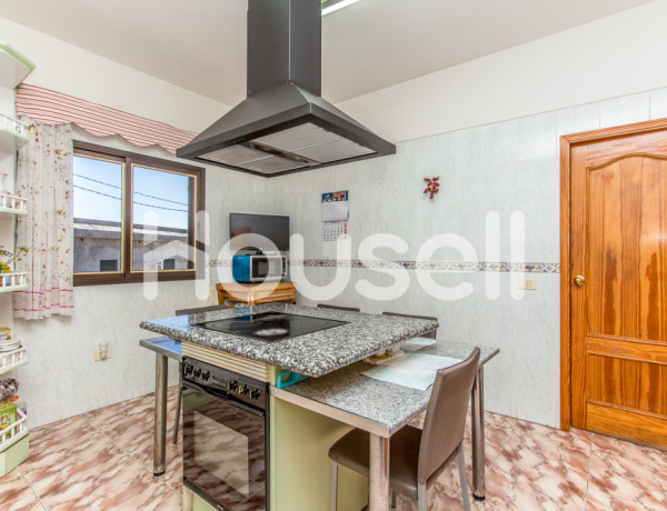 Casa en venta de 400 m² en Calle el Balo, 38540 Candelaria (Tenerife)