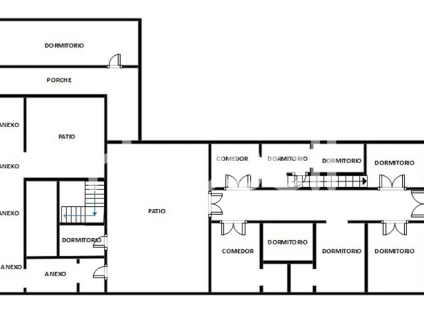 Edificio en venta de 1300 m² Calle Colombia, 06411 Medellín (Badajoz)