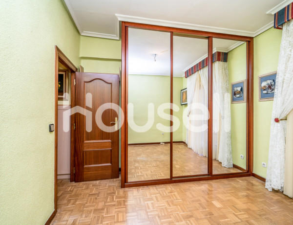 Piso en venta de 83m² en Calle Sevilla,  47013 Valladolid