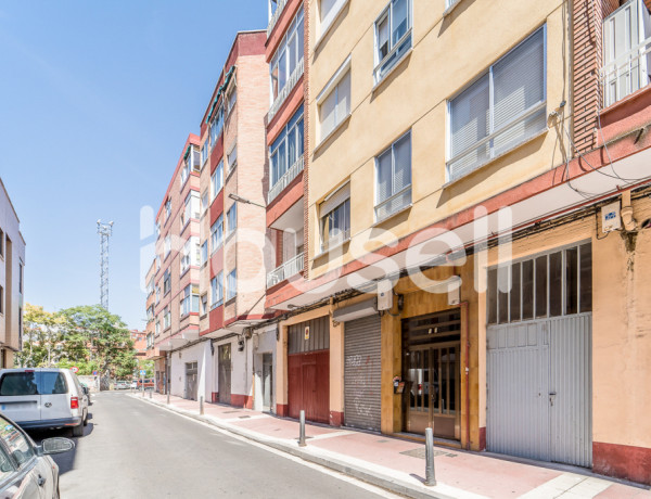 Piso en venta de 83m² en Calle Sevilla,  47013 Valladolid