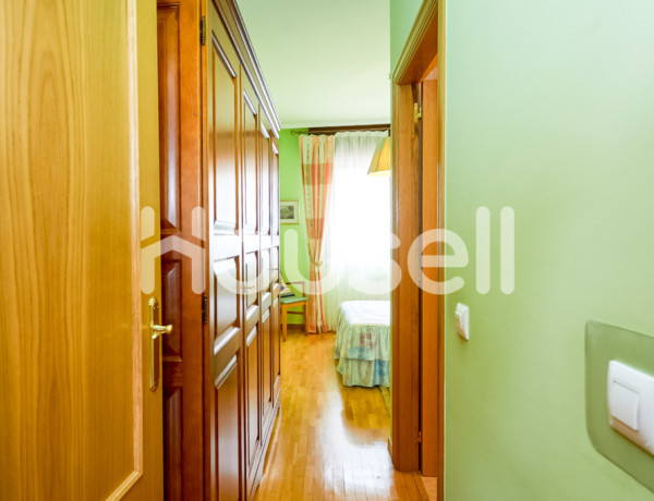 Piso en venta de 88m² Calle Madre Teresa de Calcuta , 01008 Vitoria-Gasteiz (Araba)