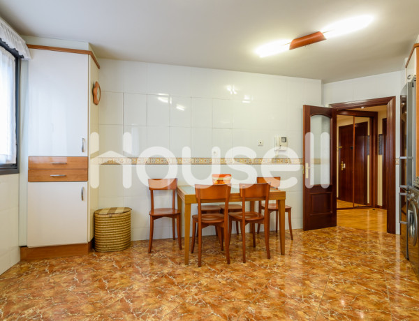 Piso en venta de 96 m² en Calle de Orán, 33211 Gijón (Asturias)