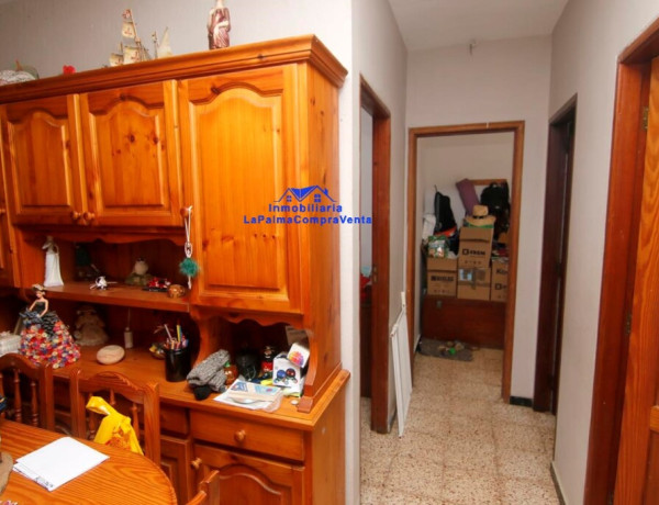 Casa-Chalet en Venta en Ledas, Las Santa Cruz de Tenerife 