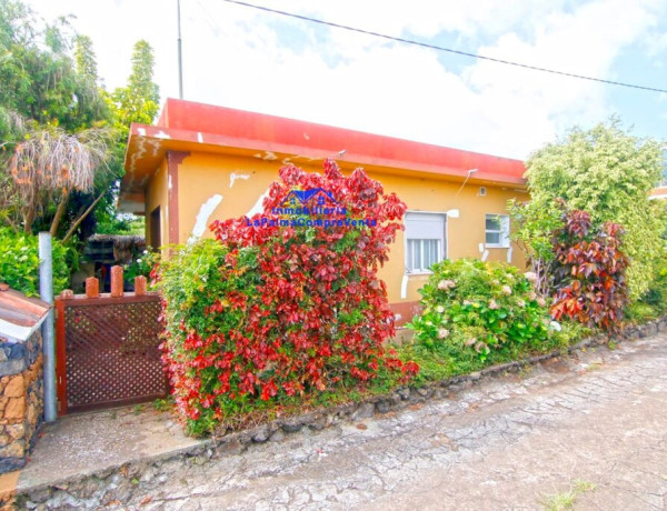 Casa-Chalet en Venta en Ledas, Las Santa Cruz de Tenerife 