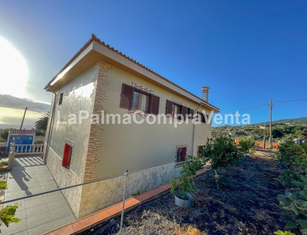 Casa-Chalet en Venta en Breña Alta Santa Cruz de Tenerife 