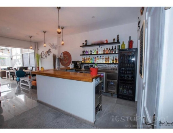 Commercial Premises For sell in Playa Blanca (Lanzarote) in Las Palmas 