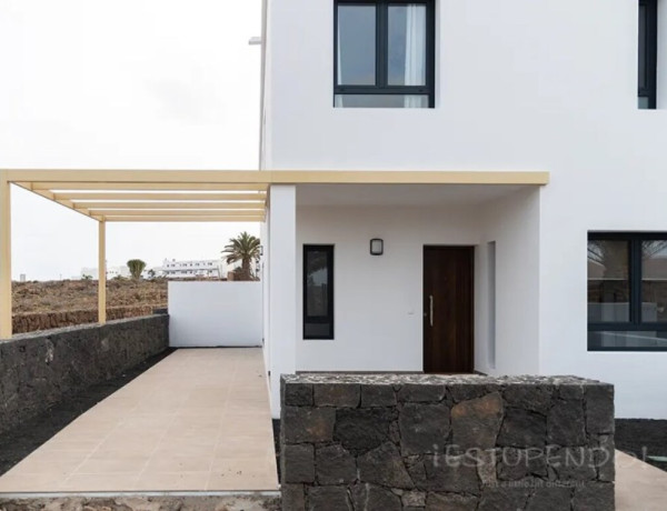 Dúplex de Obra Nueva en Venta en Costa Teguise (Lanzarote) Las Palmas Ref: CT 8145