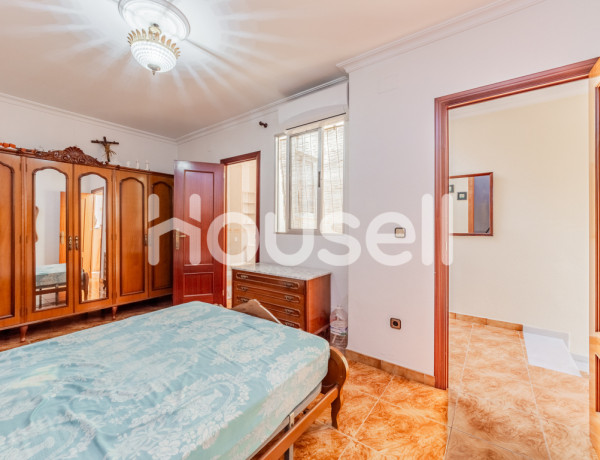 Casa en venta de 101 m² Calle Navarra, 41702 Dos Hermanas (Sevilla)